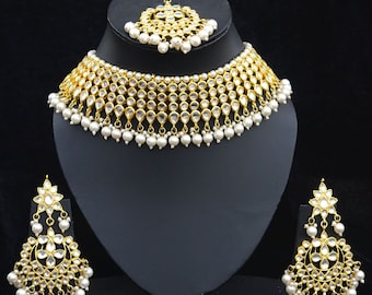 Kundan choker ketting oorbellen tikka set: vergulde bruidssieraden