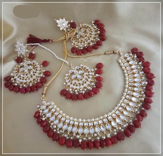 Maroon necklace and best sale earrings
