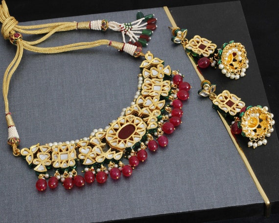 Red kundan choker set sale