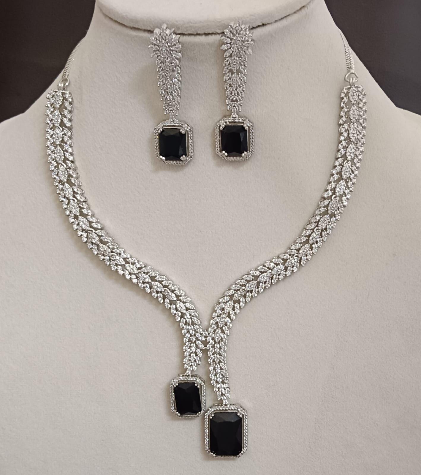 Black and Silver Choker Sets - Etsy display picture 2
