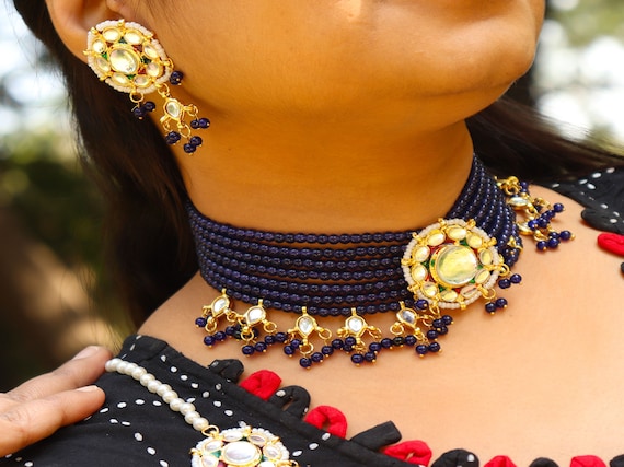 Set di collana girocollo con smeraldo AD, gioielli di Bollywood placcati in oro - Italia