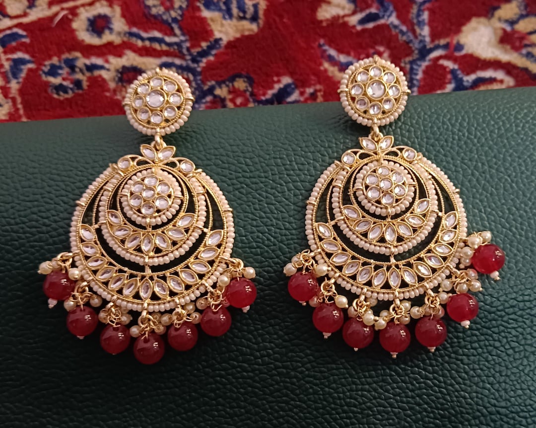 Maroon Kundan Earring Set main image 1