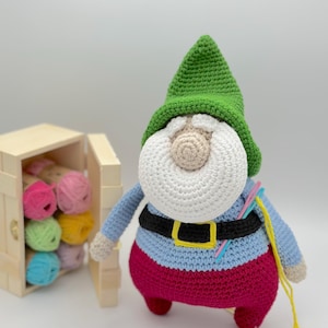 Tinker Gnome Crochet Pattern: Snow White Dwarf Amigurumi (PDF)