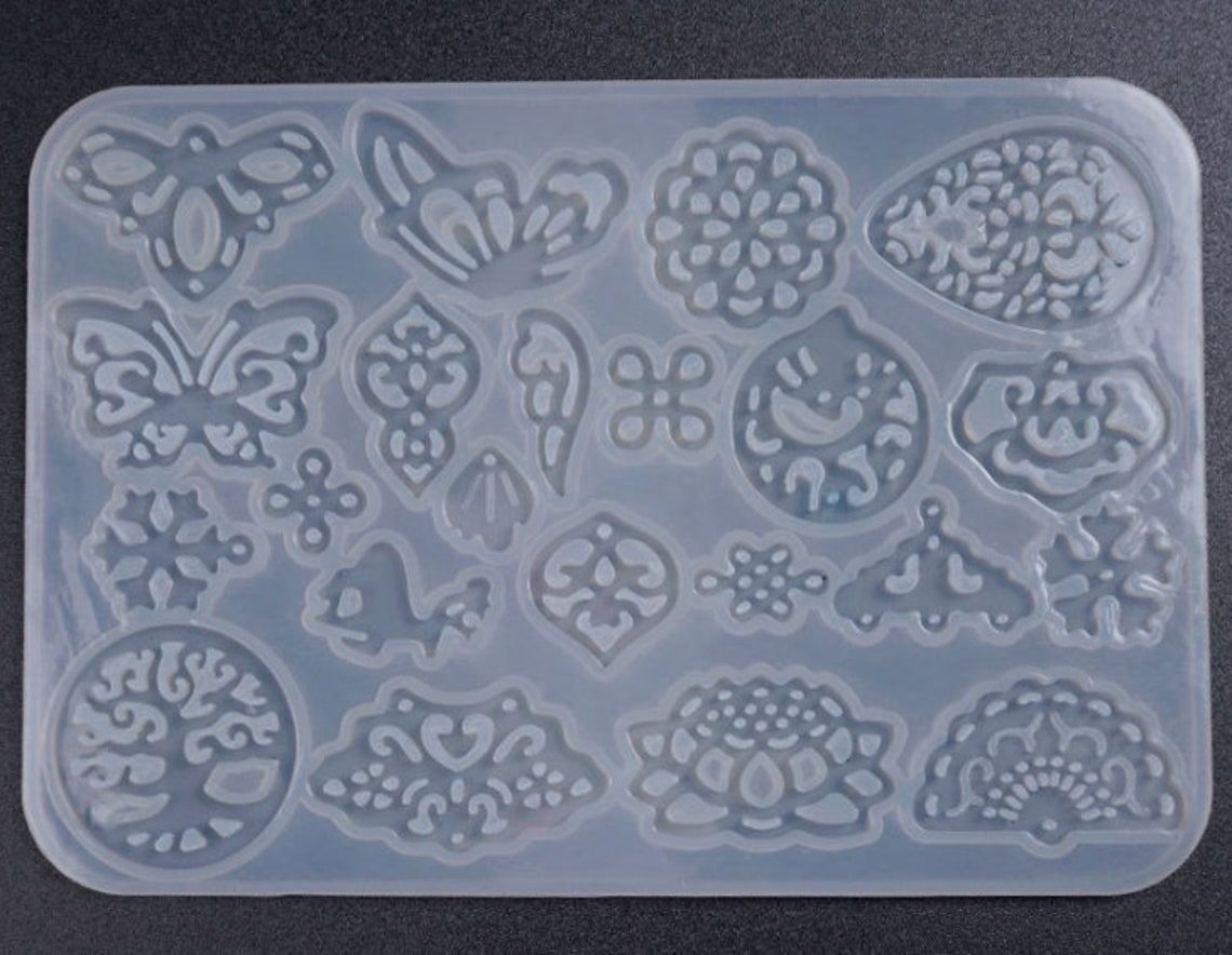 Retro Hollow Pendant Silicone Mold Butterfly Earring Pendant Resin ...