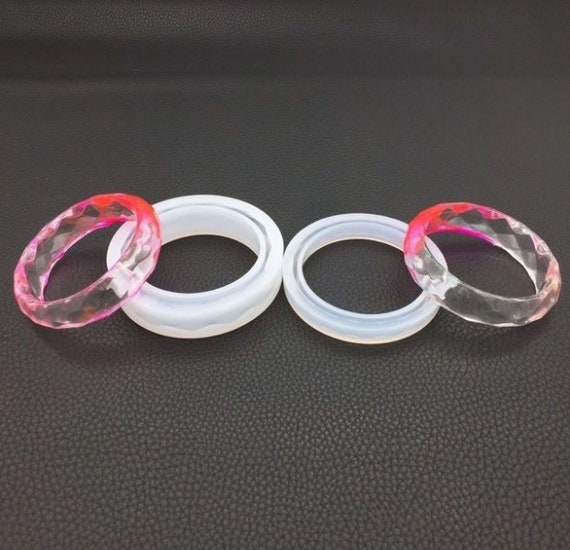60MM Round Bracelet Silicone Mould, Crystal Epoxy Ring Mold for DIY Resin  Bangle Bracelet Jewelry, Key