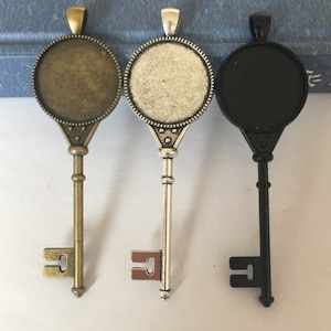 10pcs 25mm Round Pendant Blank - Key Pendant Tray - Cabochon Setting - Blank Bezel Cabochon