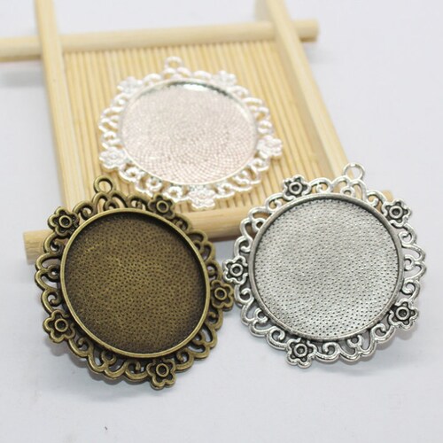 10x Alloy Pendant Cabochon Settings – Square Bezel Trays – Antique Silver (25x25mm)
