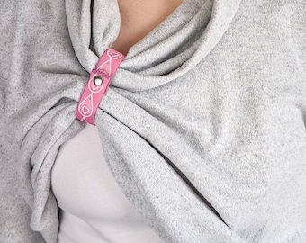 Breastfeeding Clothing Clip Bracelet - Stretchy Nursing Top Holder - Pink Droplet Design