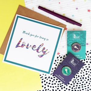 Nurse Key Worker Thank You Bundle - Emaille Pin und Grußkarte
