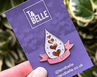 1000 Days Breastfeeding Celebration Enamel Pin - Keepsake Badge