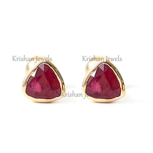 14K Solid Rose Gold Natural Ruby Trilliant Cut Bezel Set Studs, Micro Mini Piercing Ruby Studs, Bestfriend Promise Gift, Gift for Daughter