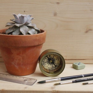 PAPER COMPASS / Original tin of sardines / Paper art and watercolor by hand / Recycled art
