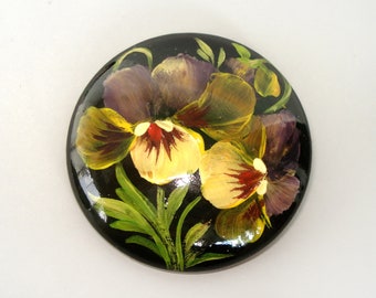 Vintage painted Pansy Wood Brooch, Painted Wood Brooch pin, painted wooden brooch pin, vintage painted wooden brooch pin, Painted Brooch pin