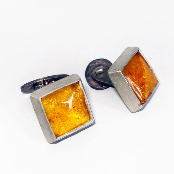 R Tenn, Sweden, Mid Century Pewter Resin Pair of Cufflinks.