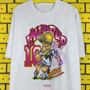 Vintage 1995 Michael Laudrup T-Shirt Real Madrid FC Danish Football Soccer Player Funny Caricature Print Tee Size XL