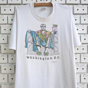 Vintage 1986 Washington DC T-Shirt: Abraham Lincoln Hawaiian Graphic, XL