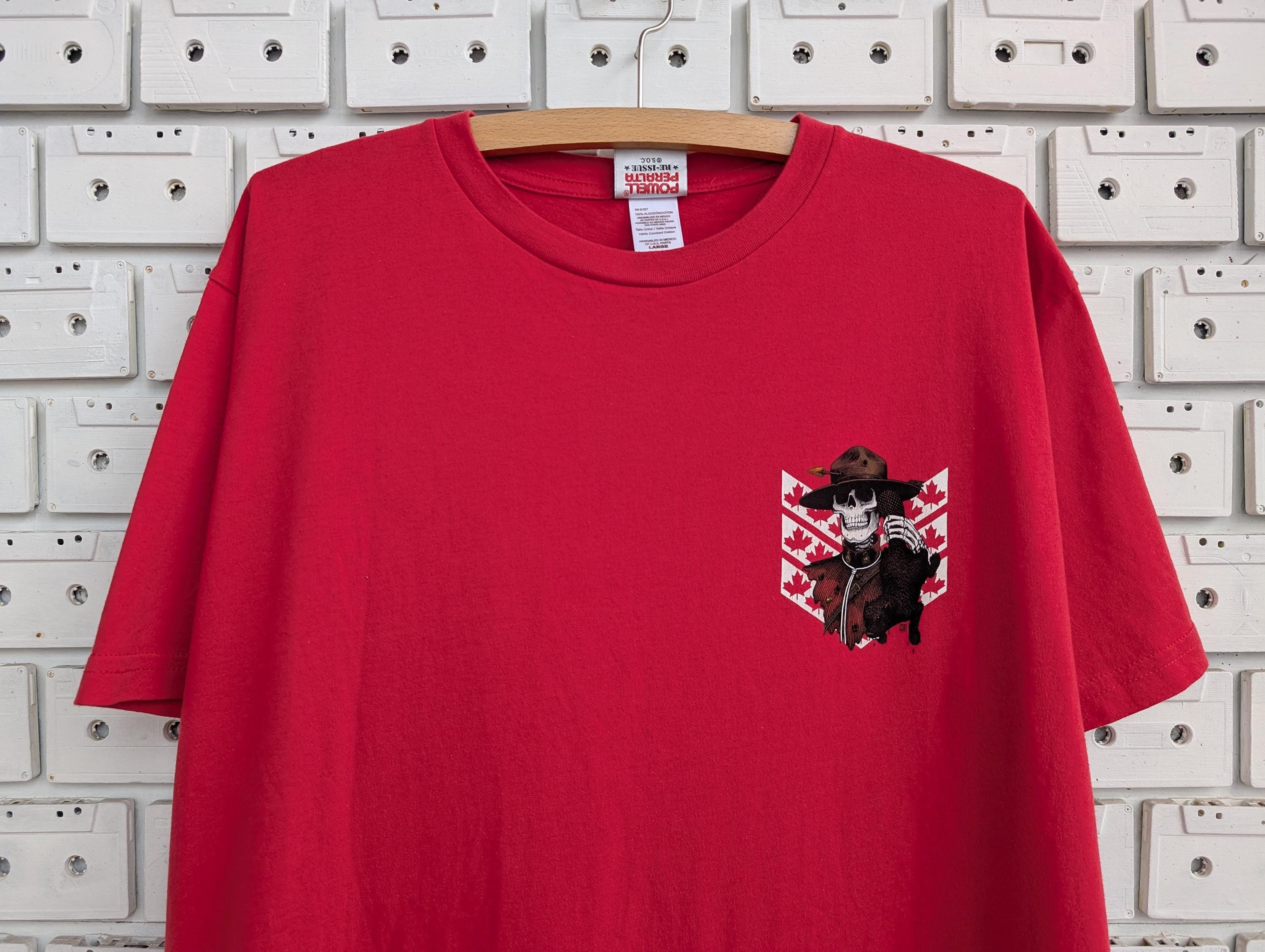 Vintage 00s Powell Peralta T-shirt Kevin Harris Skeleton Mountie