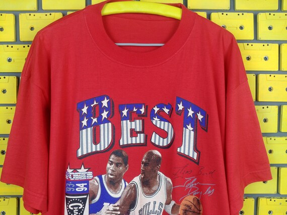 Salem Vintage 1991 NBA Finals Bulls Vs Lakers Michael Jordan and Magic Johnson T-Shirt. Large