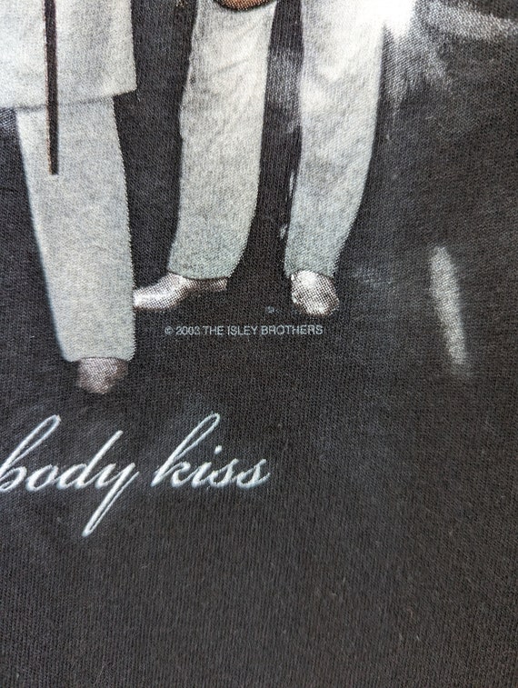 Vintage 2003 The Isley Brothers T-Shirt Body Kiss… - image 8