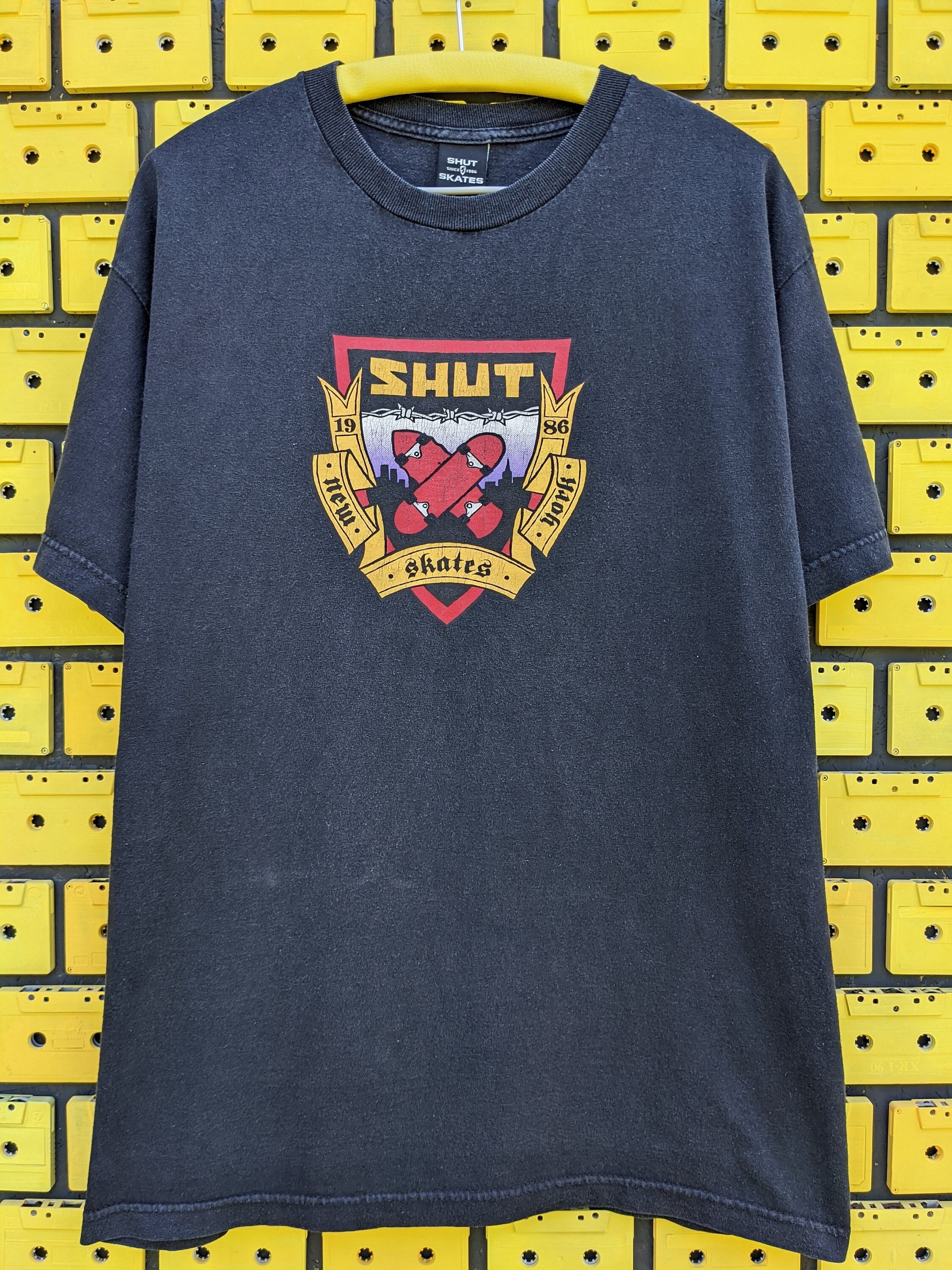 Vintage 90s 00s Shut Skates Logo T-shirt NYC New York Vintage 90s 00s Shut Skates Logo T-shirt NYC New York
