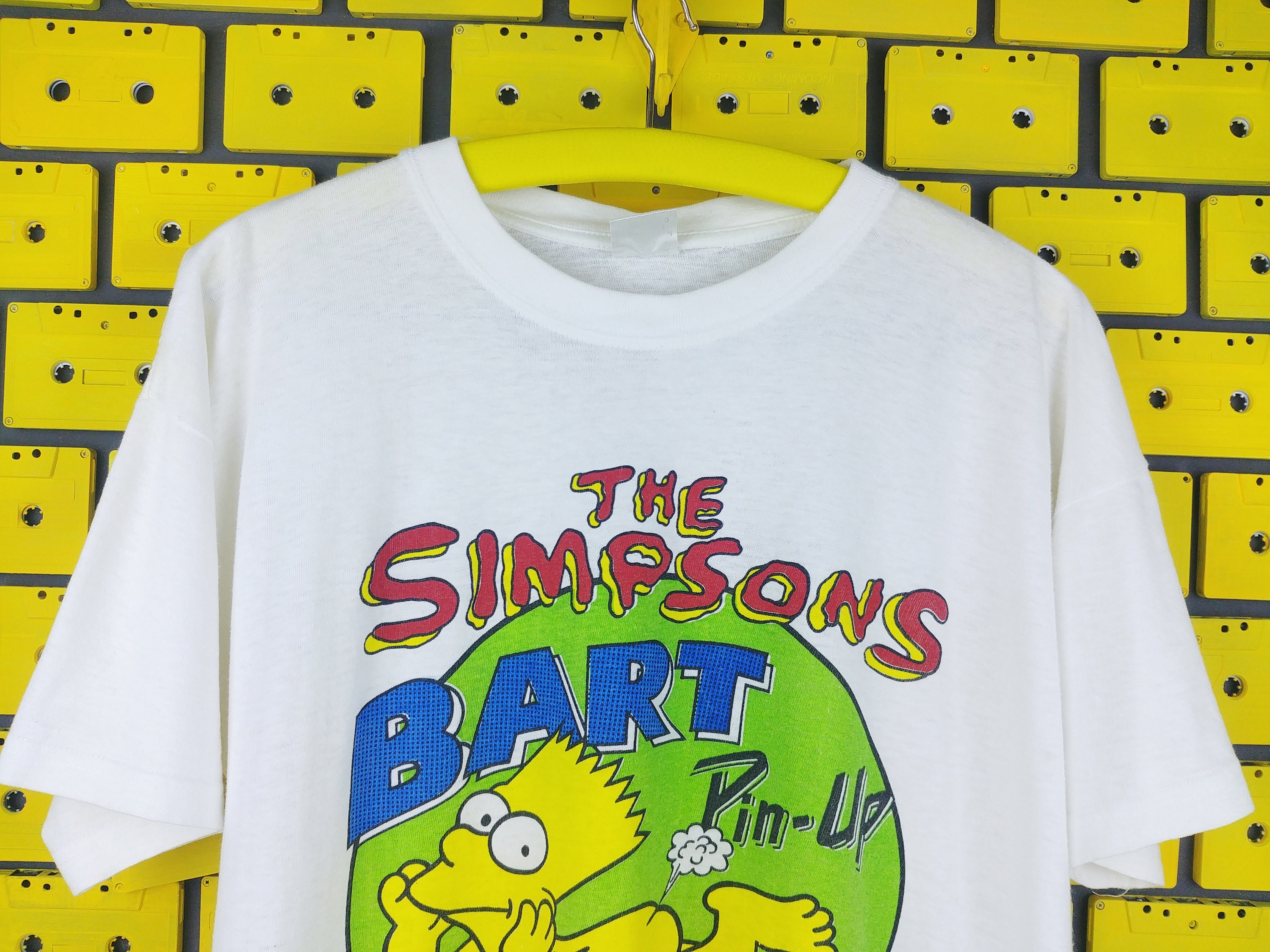 ヴィンテージ 90 年代 バート シンプソン ピンナップ T シャツ マット