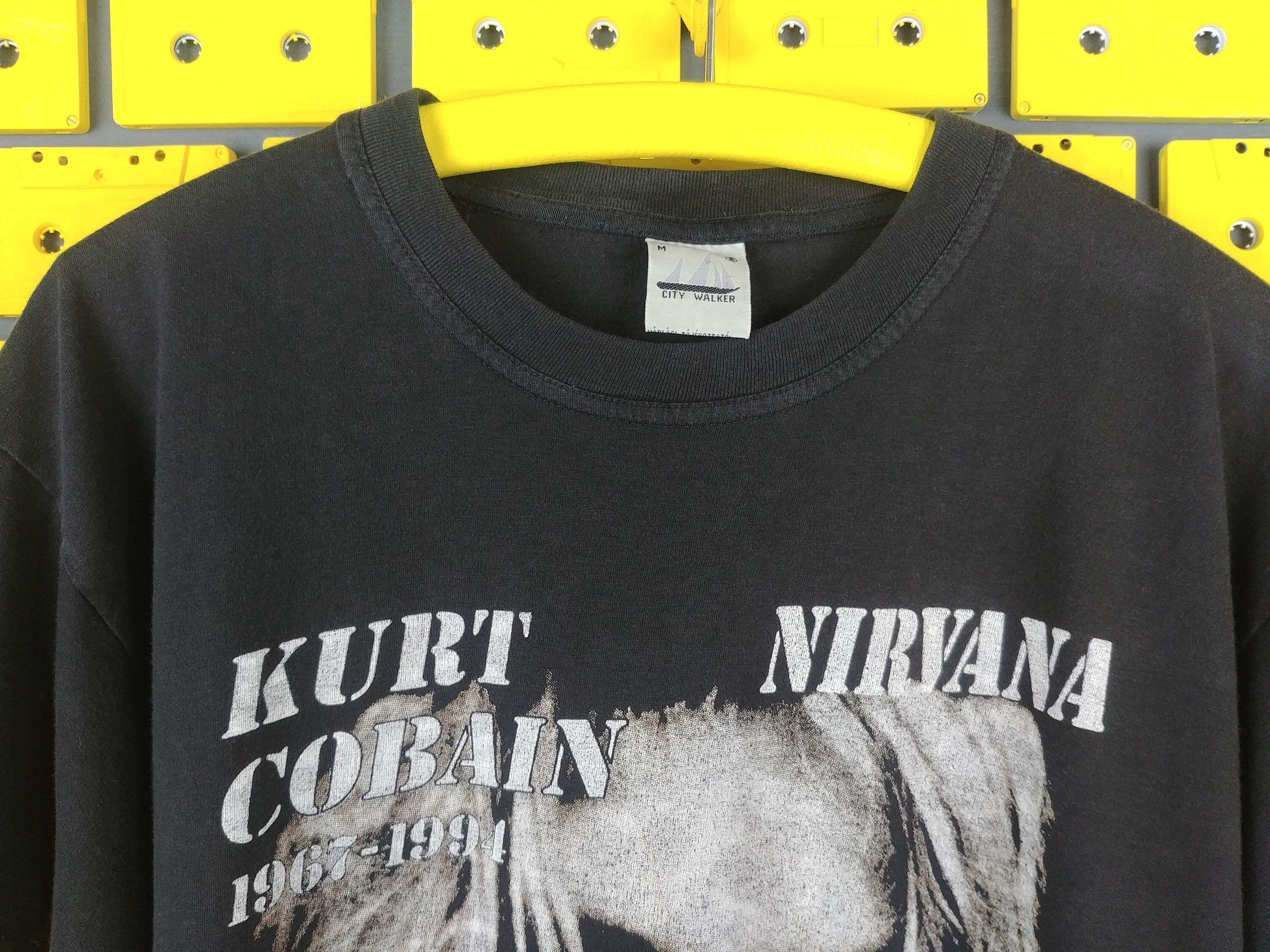 Vintage 00s Nirvana Kurt Cobain T-shirt Grunge Band Bootleg Vintage 00s Nirvana Kurt Cobain T-shirt Grunge Band Bootleg