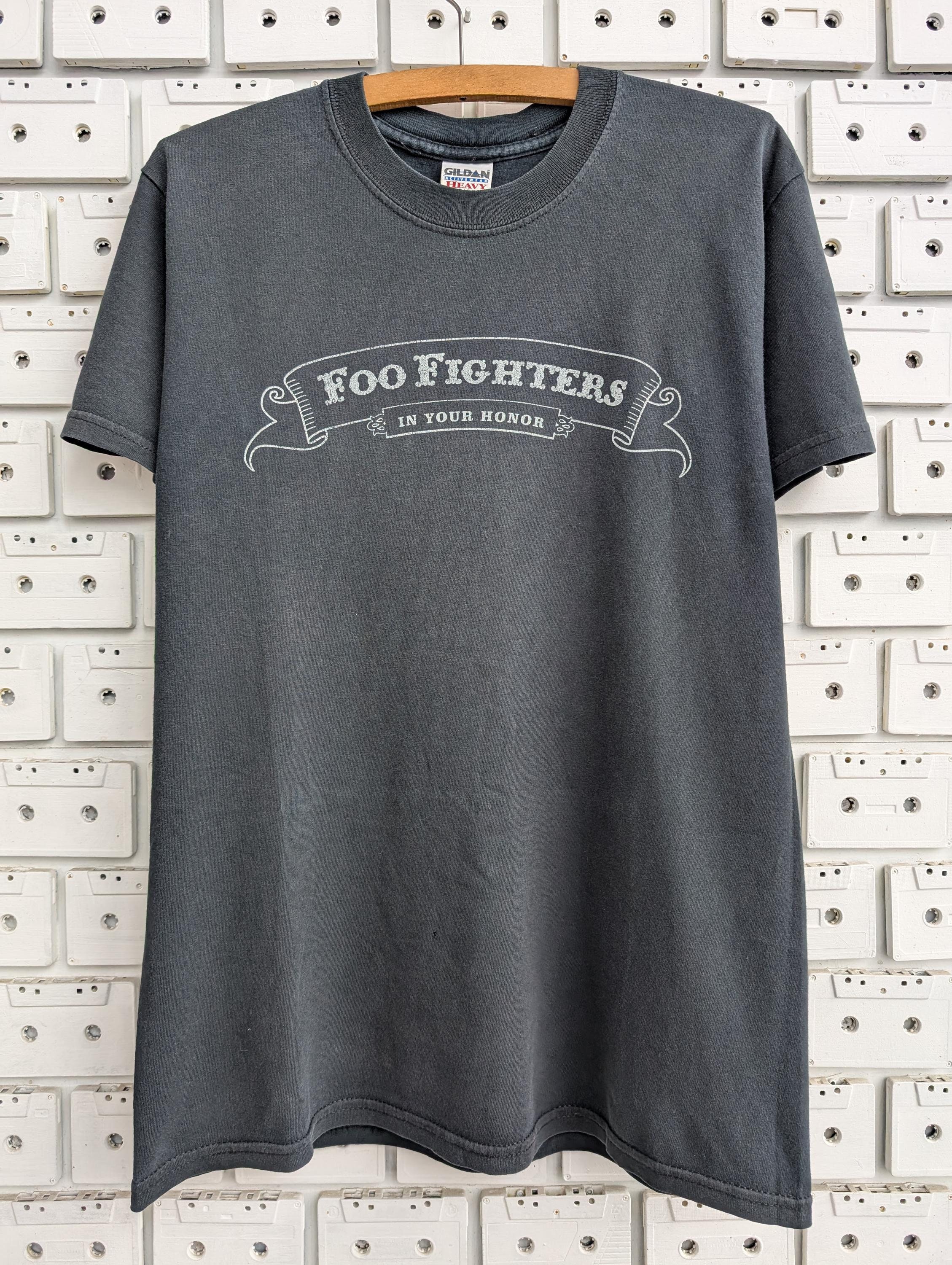 Vintage 2005 Foo Fighters T-shirt in Your Honor European Tour 