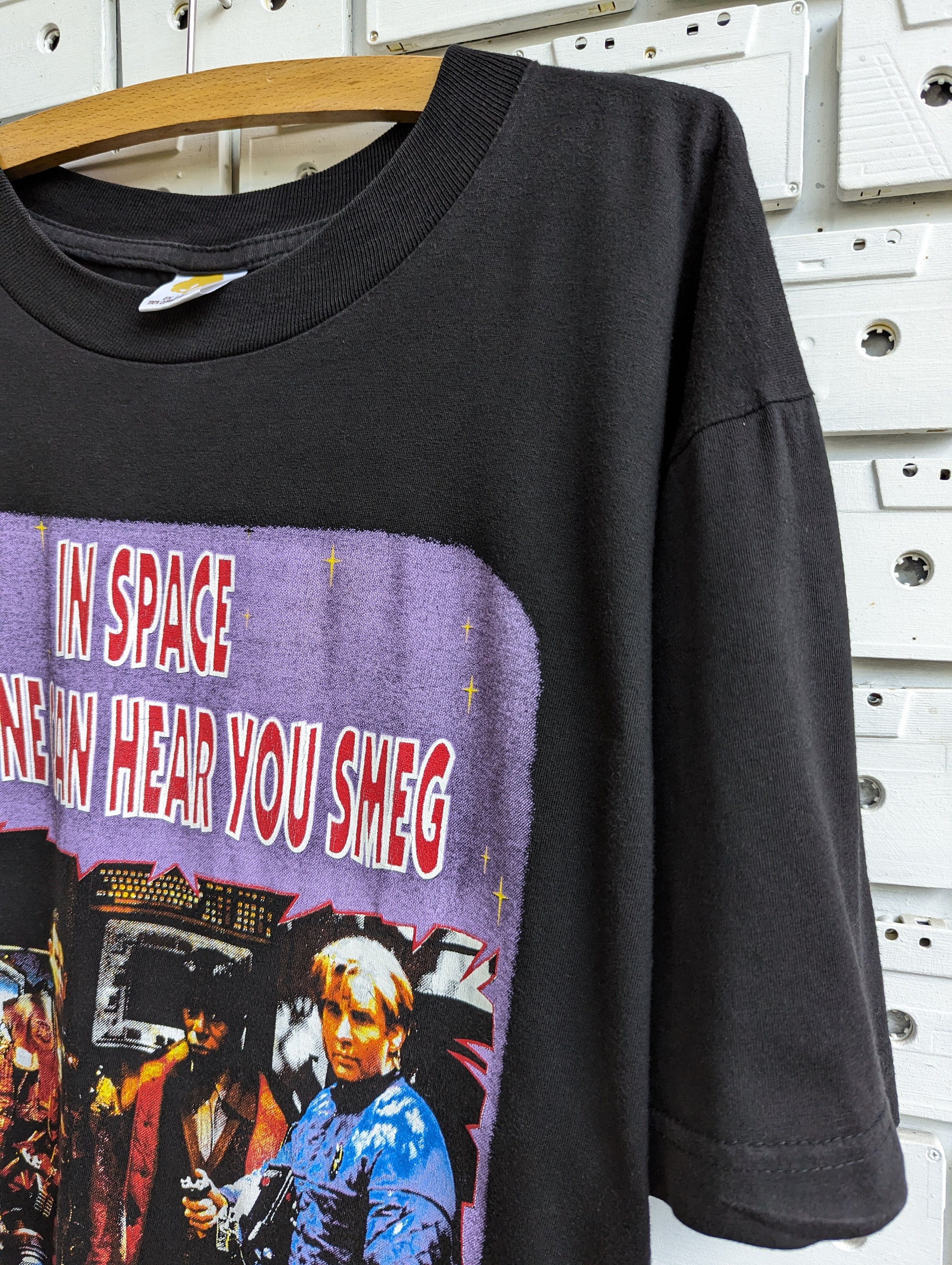 Vintage 90s Red Dwarf T-shirt Kryten Dave Lister Cat Ace Rimmer 