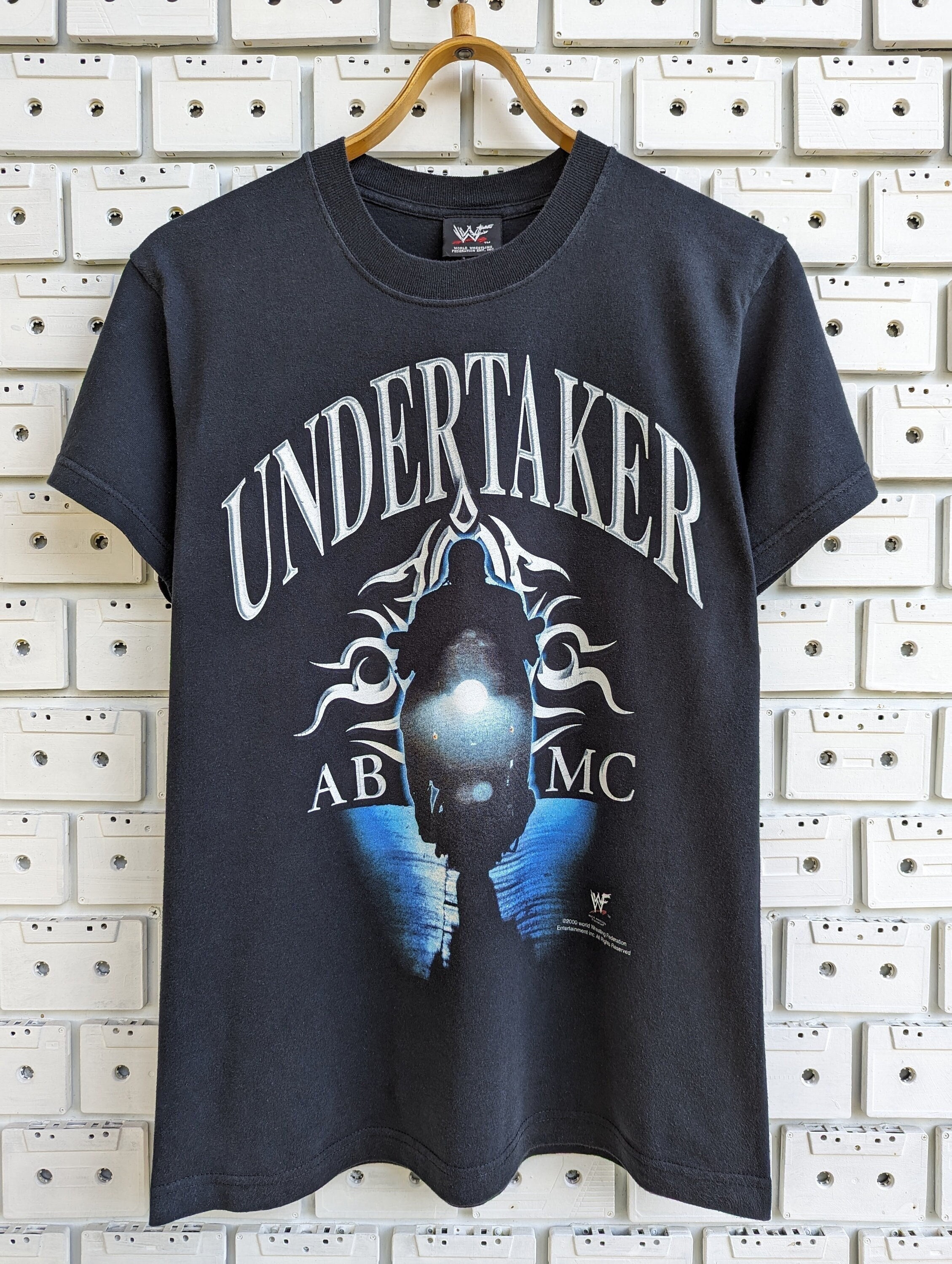 Vintage 2000 the Undertaker T-shirt WWE WWF WCW Wrestling American