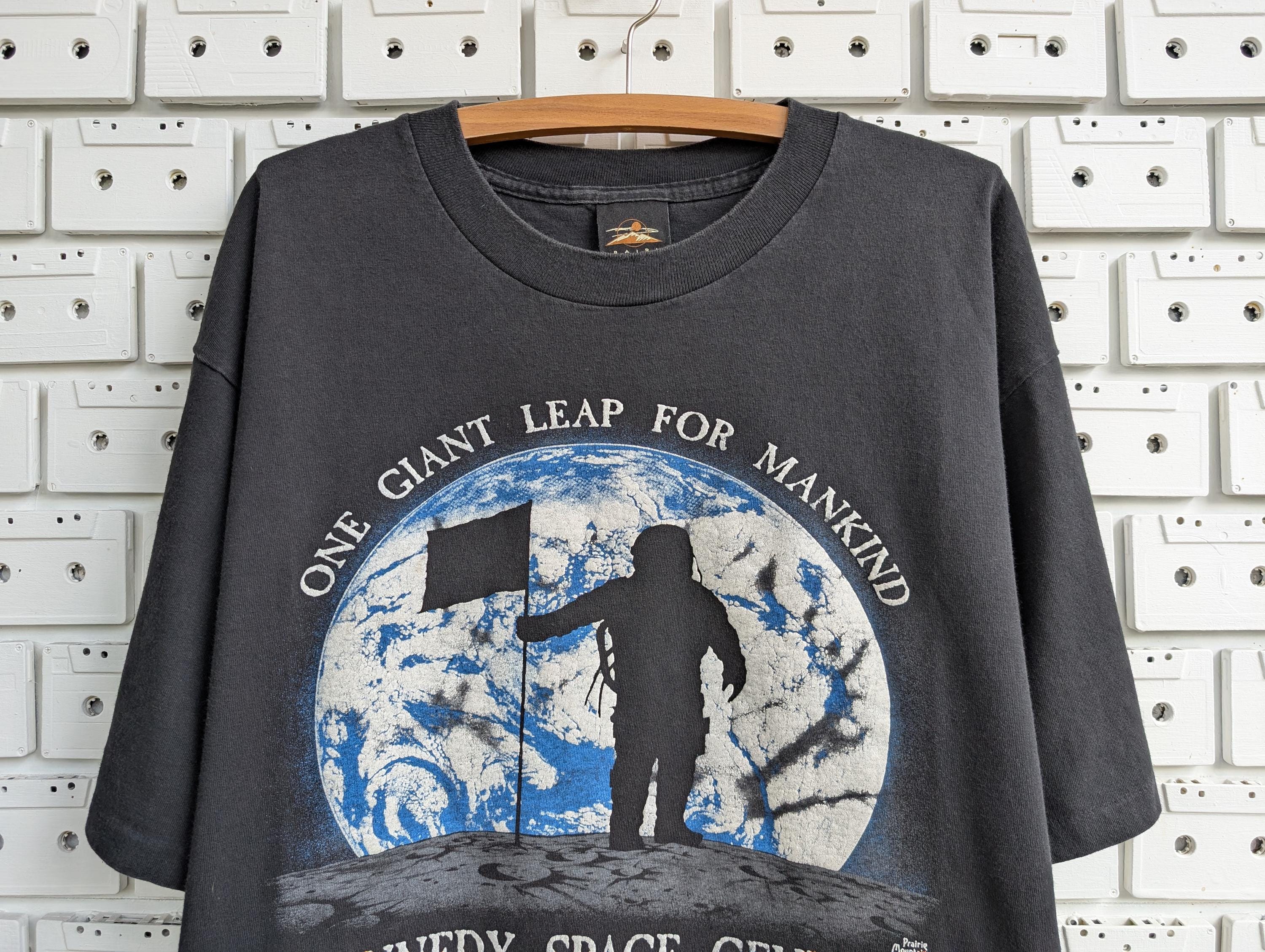 90年代ヴィンテージ ケネディ宇宙センター Tシャツ「人類にとっての
