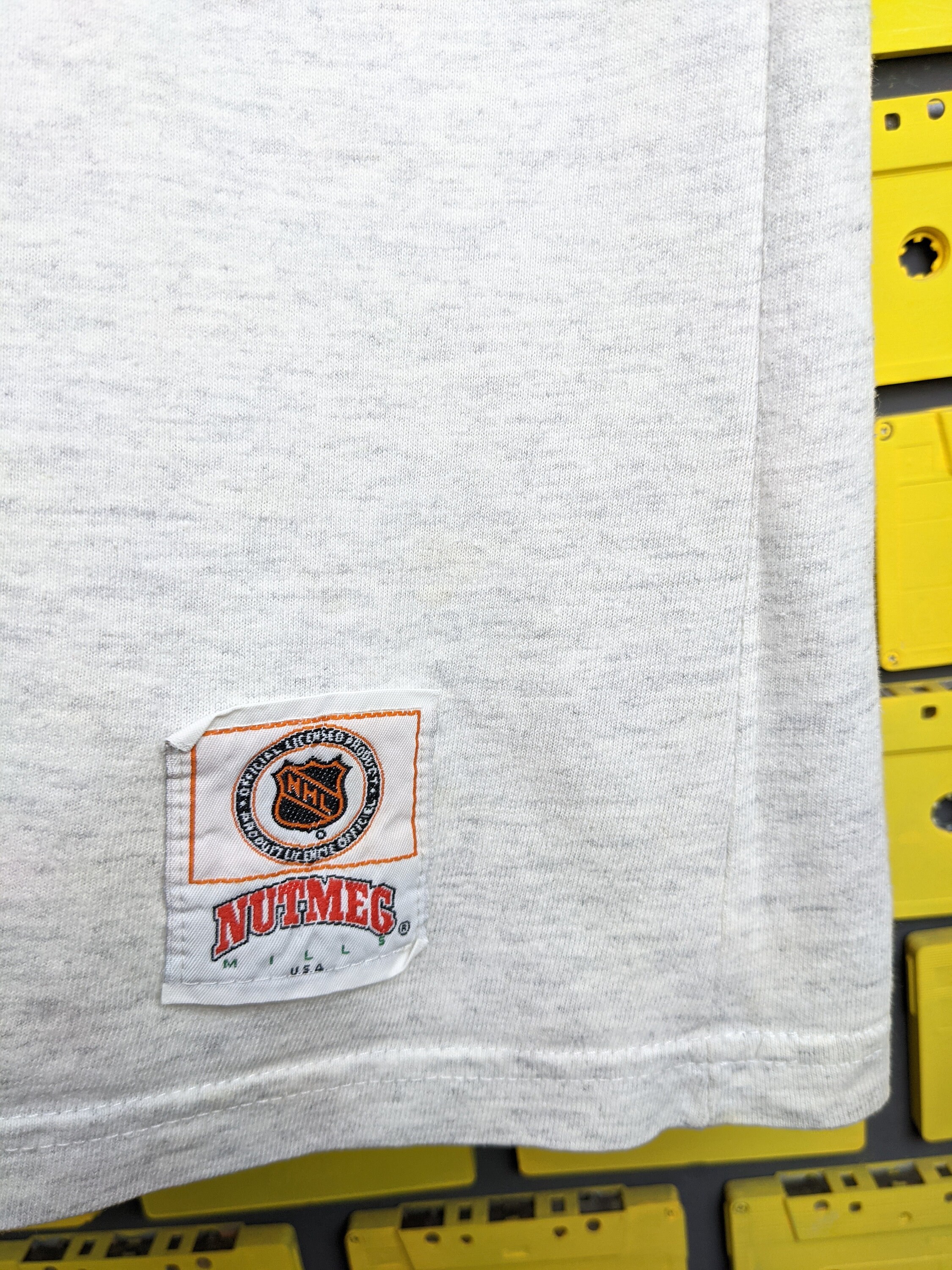 Vintage 90s ANAHEIM MIGHTY DUCKS NHL Lee Sport T-Shirt YM (Deadstock) – XL3  VINTAGE CLOTHING