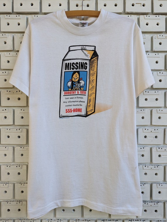 Vintage 90s Missing Dorothy & Toto T-shirt Wizard of Oz Milk