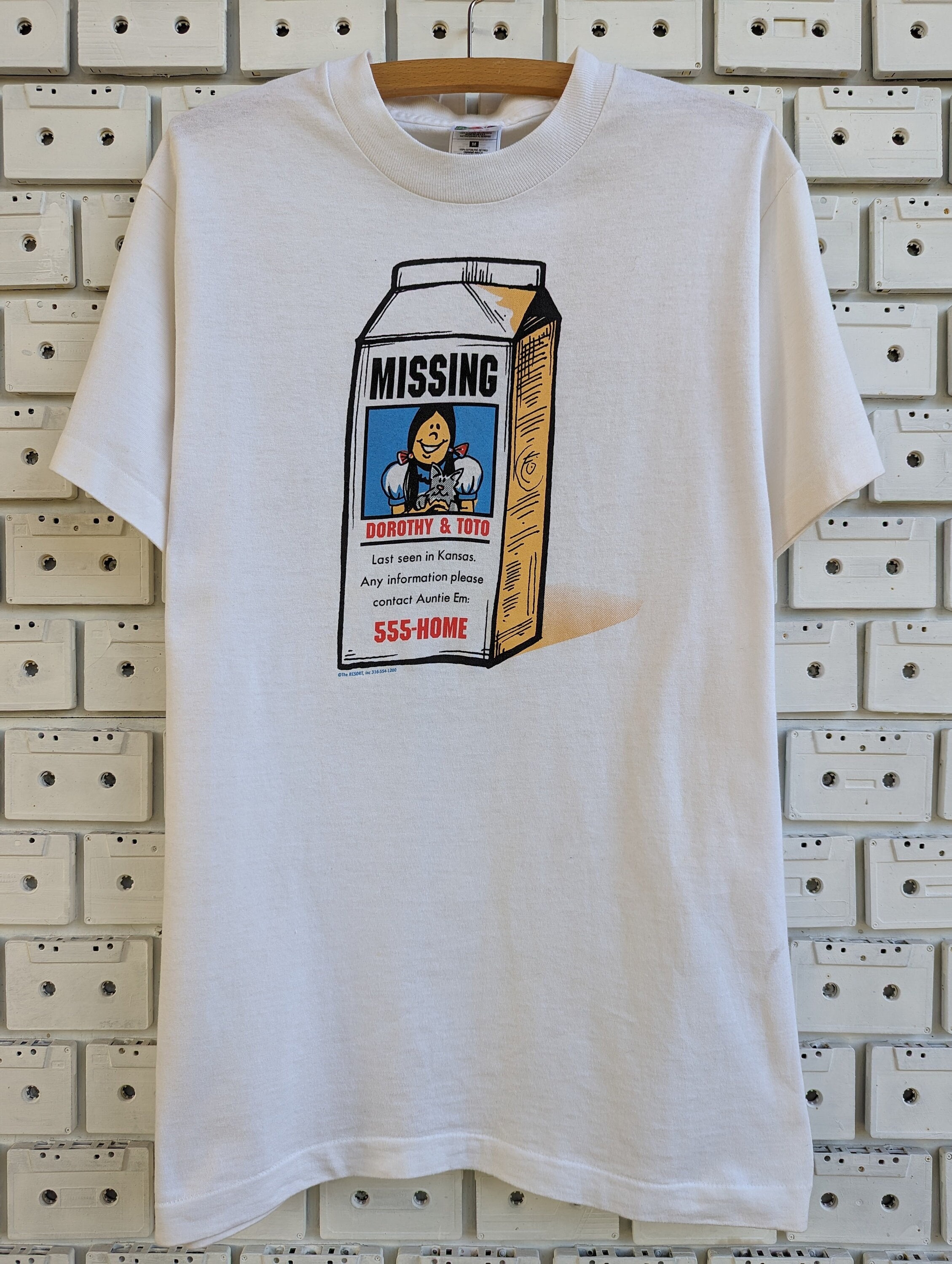 Vintage 90s Missing Dorothy & Toto T-shirt Wizard of Oz Milk