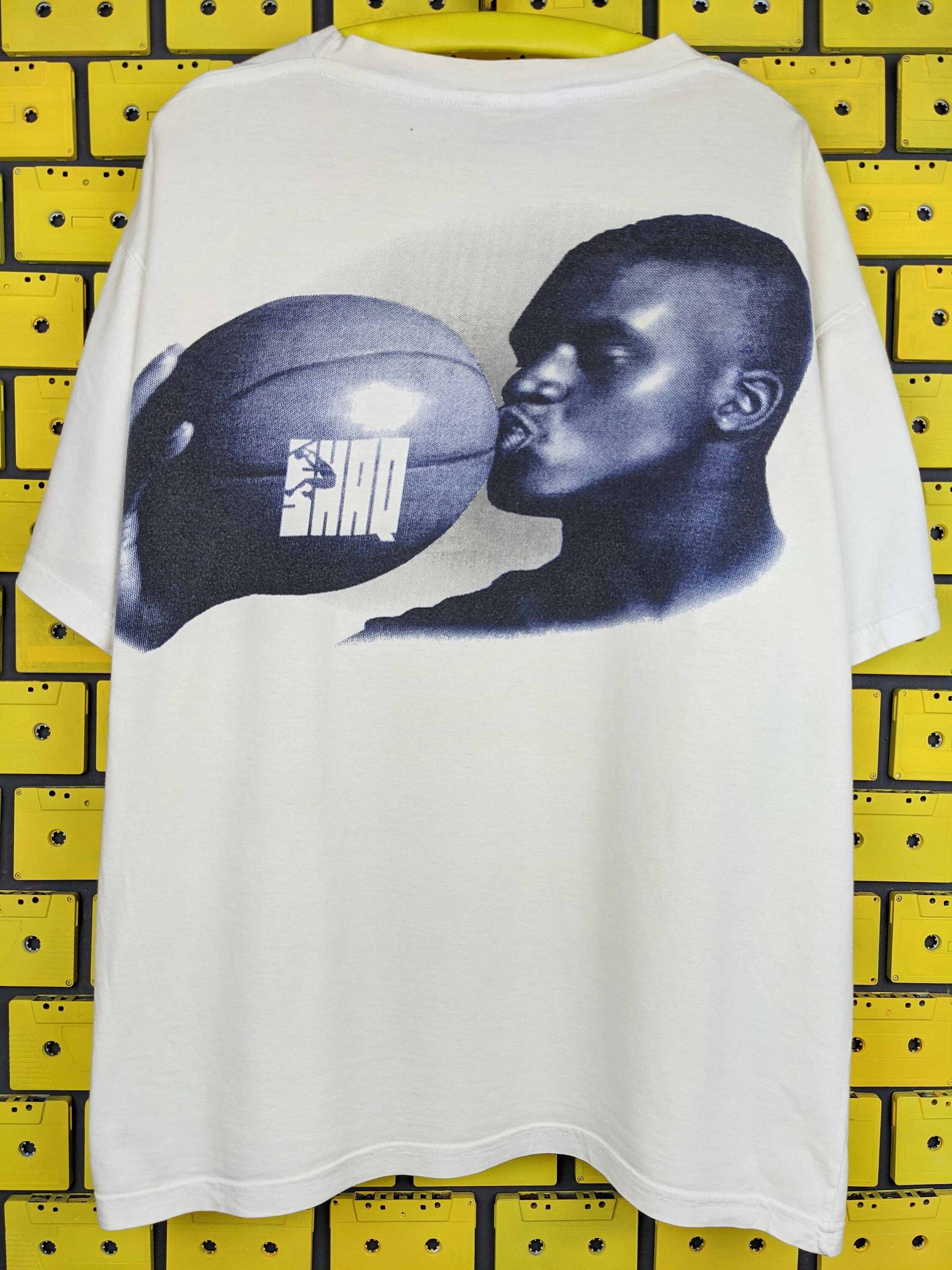 Vintage 90s Reebok Shaquille Oneal T-shirt Take Care of Your
