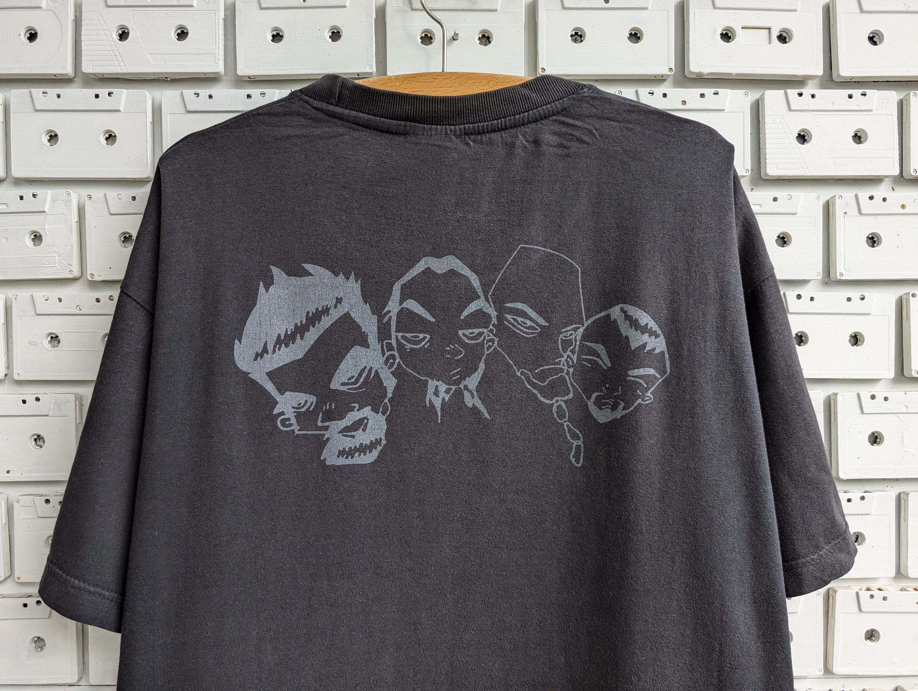 Vintage Early 00s System of A Down T-shirt Alternative Nu