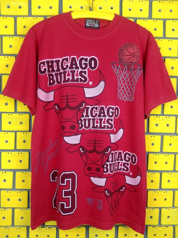 Vintage 90s NBA Chicago Bulls 3-peat T-shirt Michael Jordan