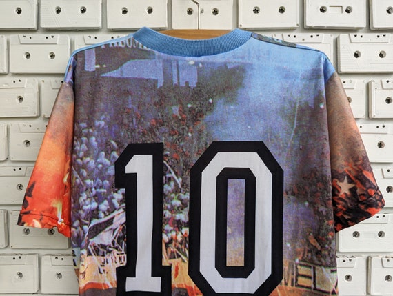 ウェア Vintage Roberto Baggio Juventus Shirt il_fullxfull.6213053386_58r6.jpg