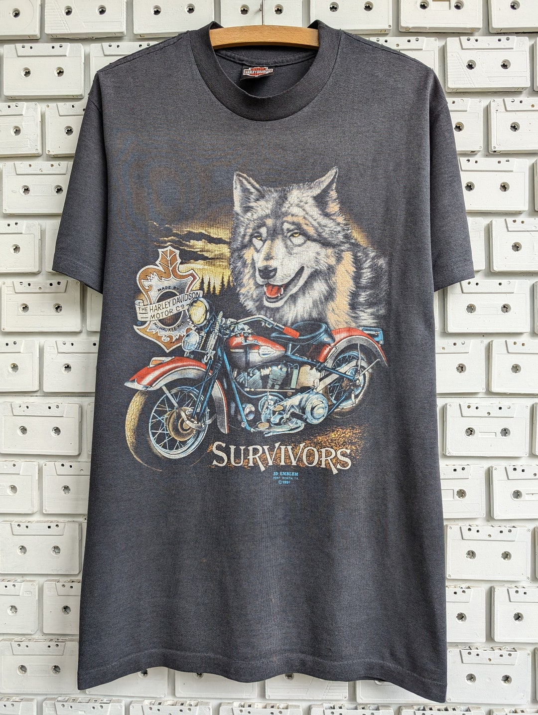 89年製3DEMBLEM ハーレーヴィンテージTシャツXXL SURVIVORS Vintage 1991 Harley Davidson Survivors T-shirt Wolf Graphic