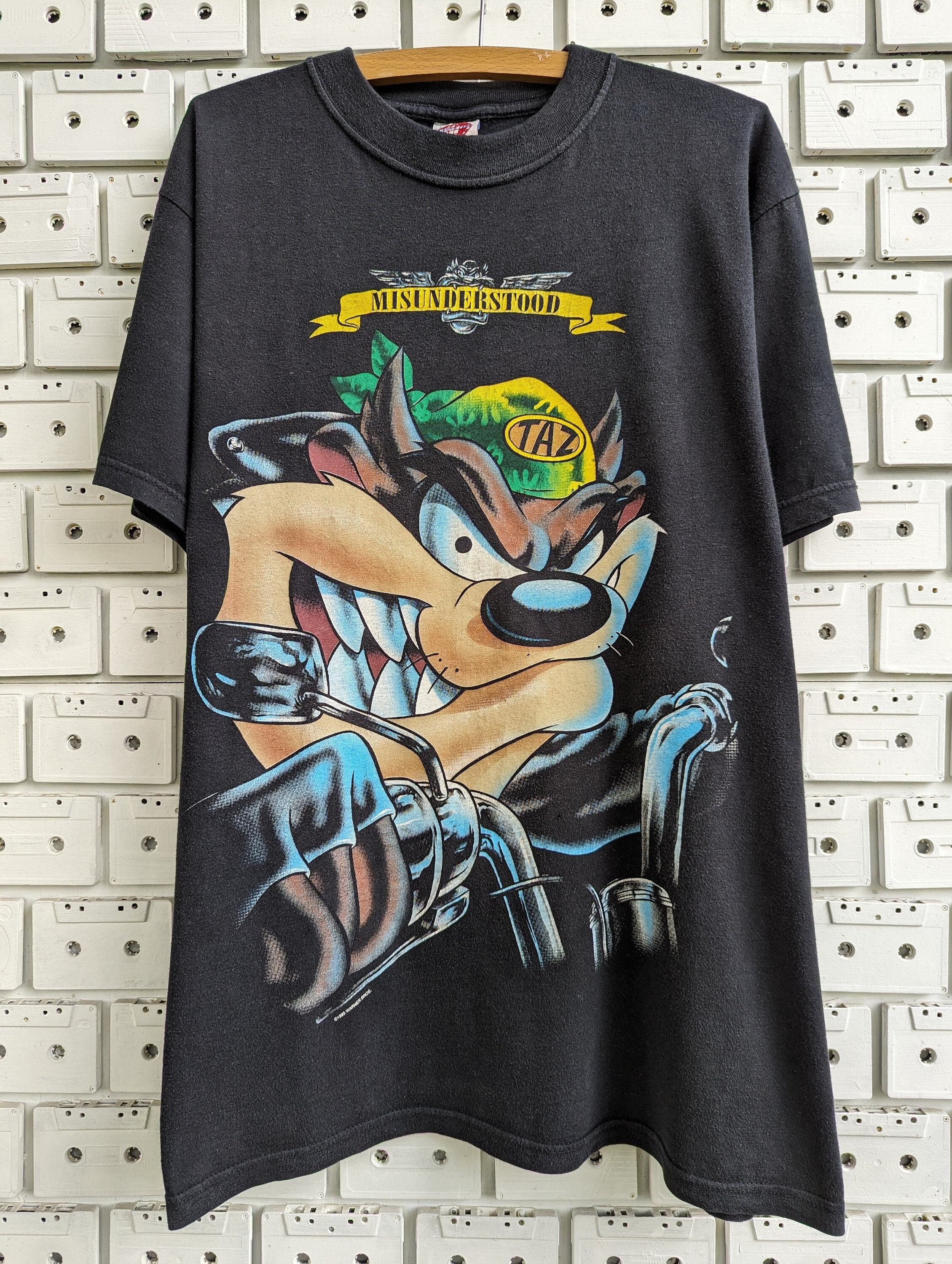 Vintage 1995 Taz Devil Biker T-shirt Tasmanian Devil