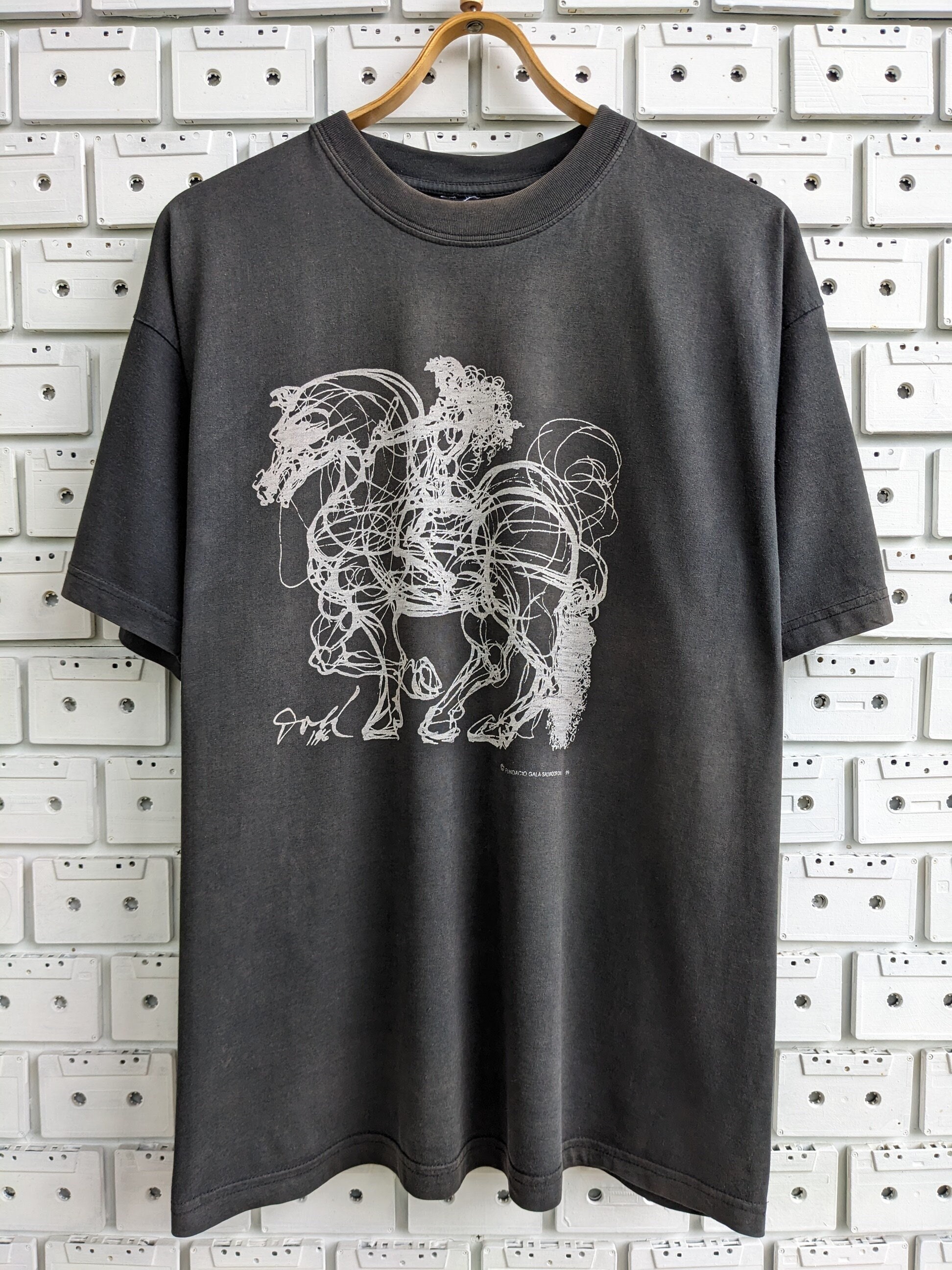 Vintage 1999 Salvador Dali T-shirt Horse Rider Sketch Art Spanish