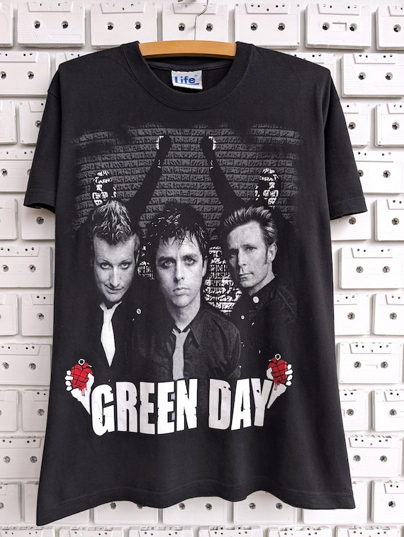 Vintage 00s Green Day T-shirt Skate Pop Punk Alternative Rock
