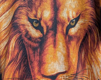 Vintage 90s Lion Big Face T-shirt Nature Wildlife Animal Graphic