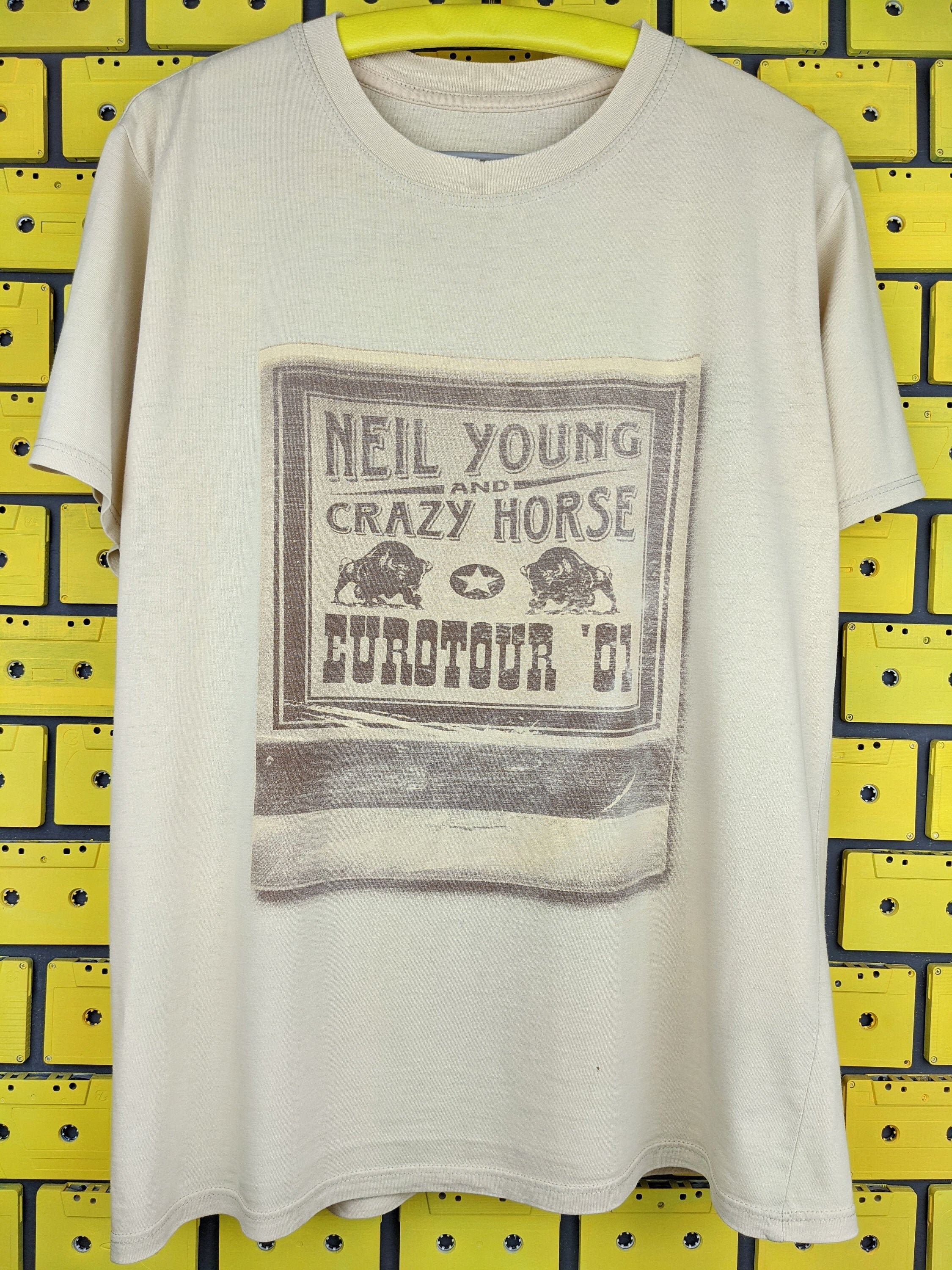 Vintage 2001 Neil Young Crazy Horse T-shirt Eurotour 01 Folk