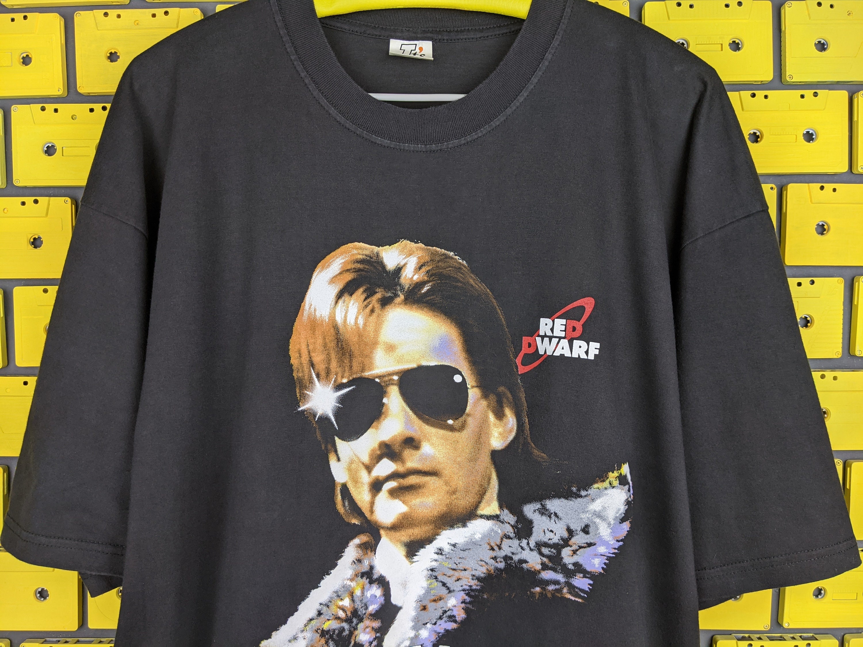 Vintage 90s Red Dwarf T-shirt Ace 