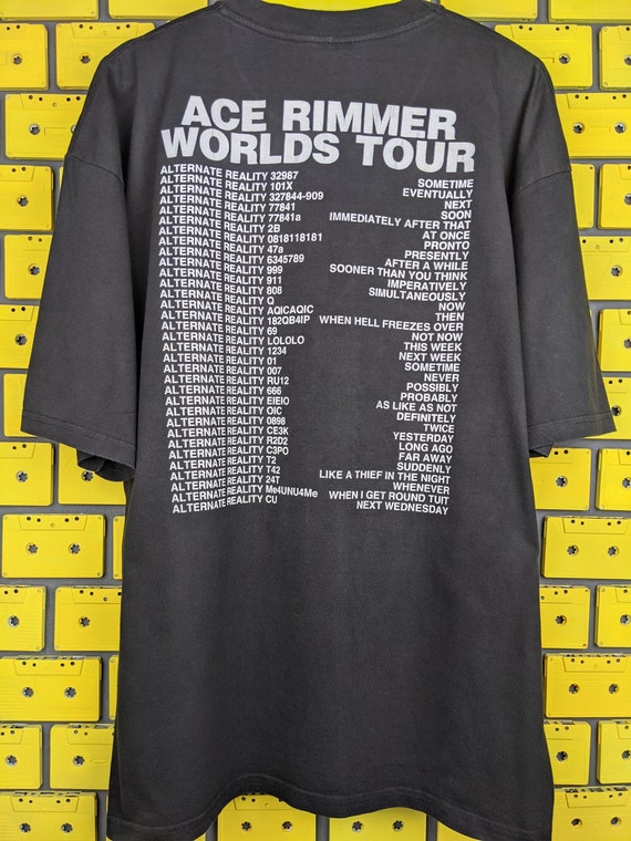Vintage 90s Red Dwarf T-shirt Ace 