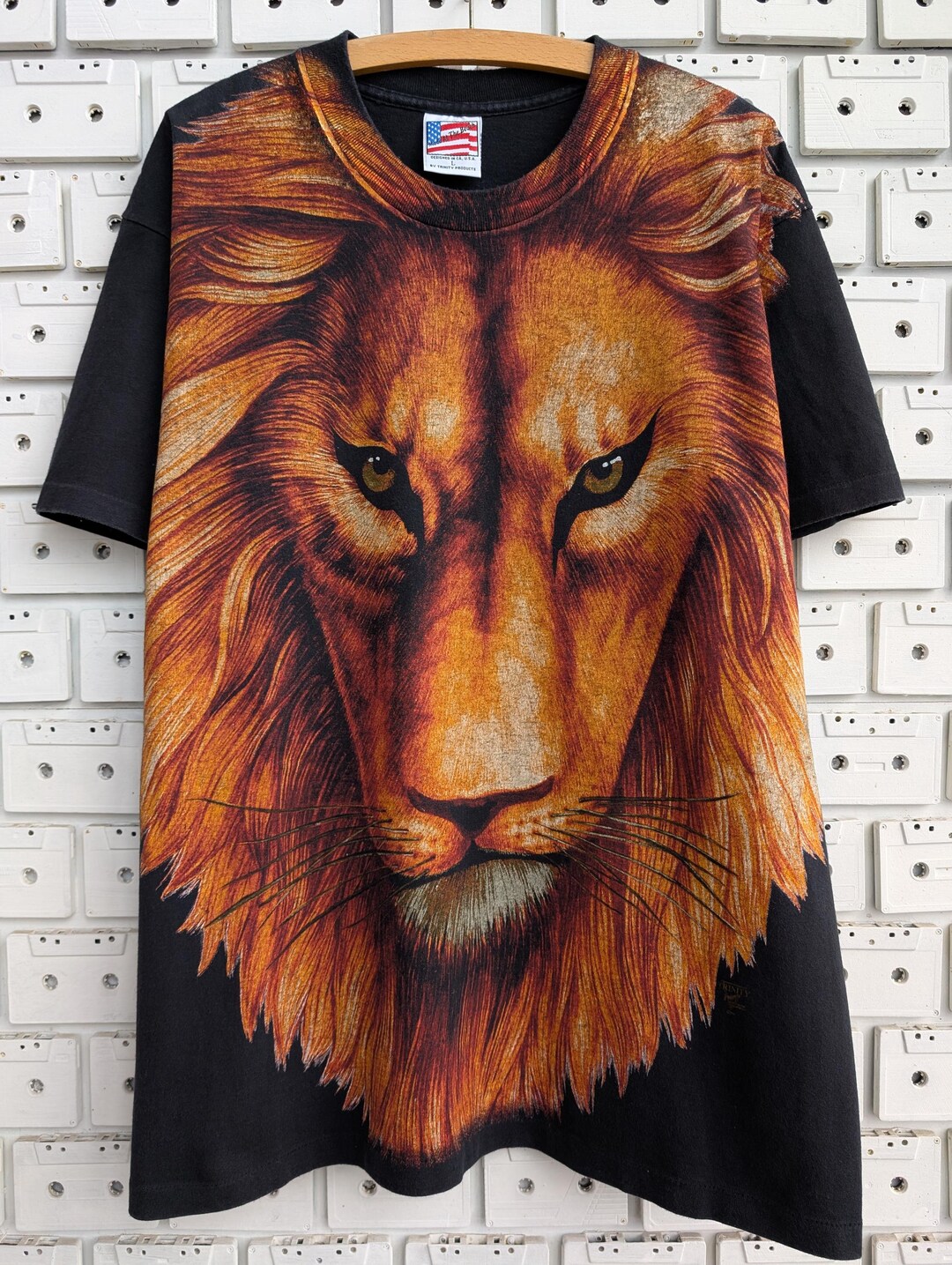 Vintage 90s Lion Big Face T-shirt Nature Wildlife Animal Graphic