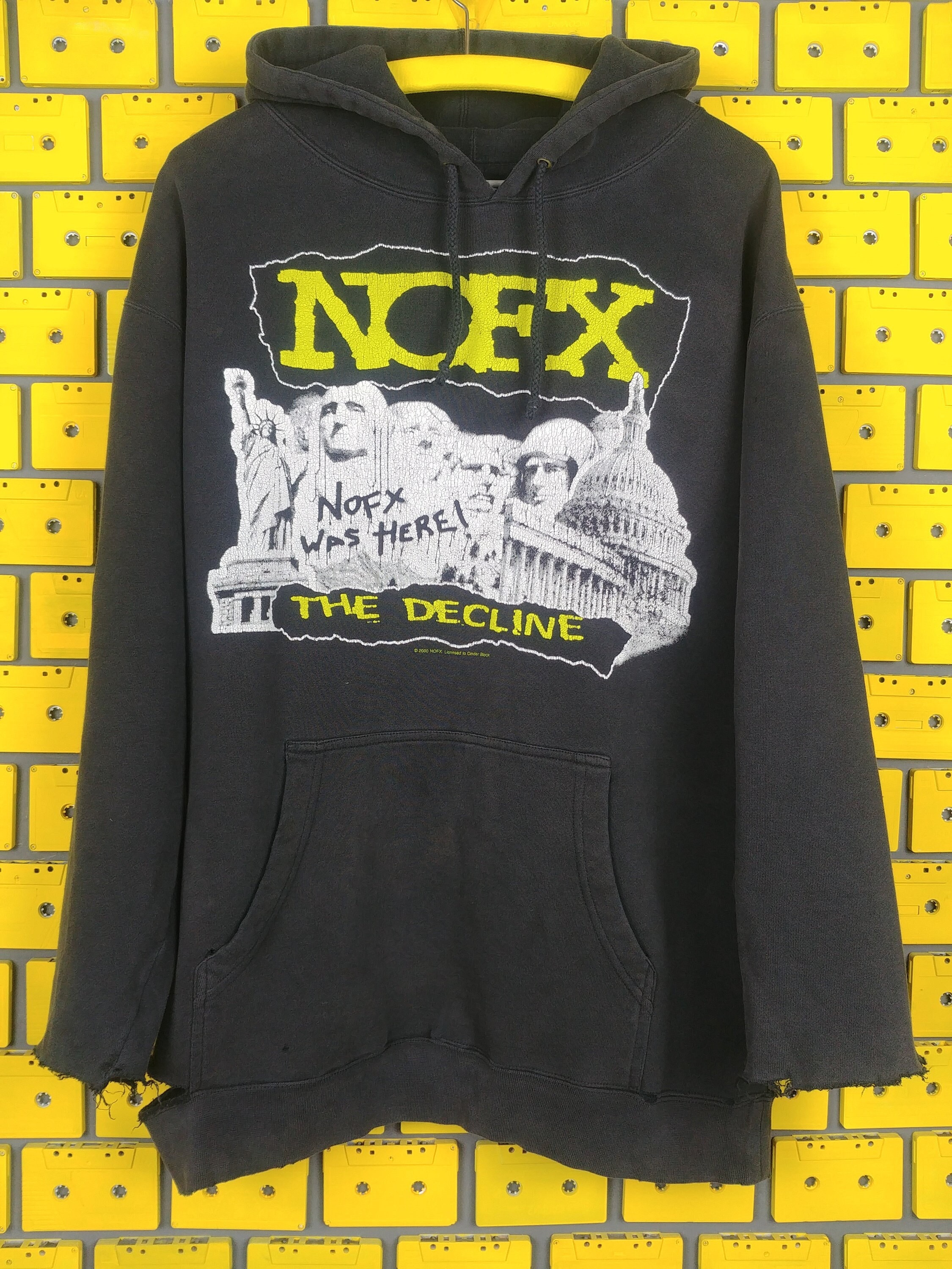 口コミ サイト 商品 NOFX 2000 Vintage the American Hoodie Disstressed Decline ミュージシャン