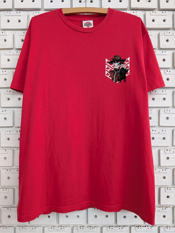 Vintage 00s Powell Peralta T-shirt Kevin Harris Skeleton Mountie