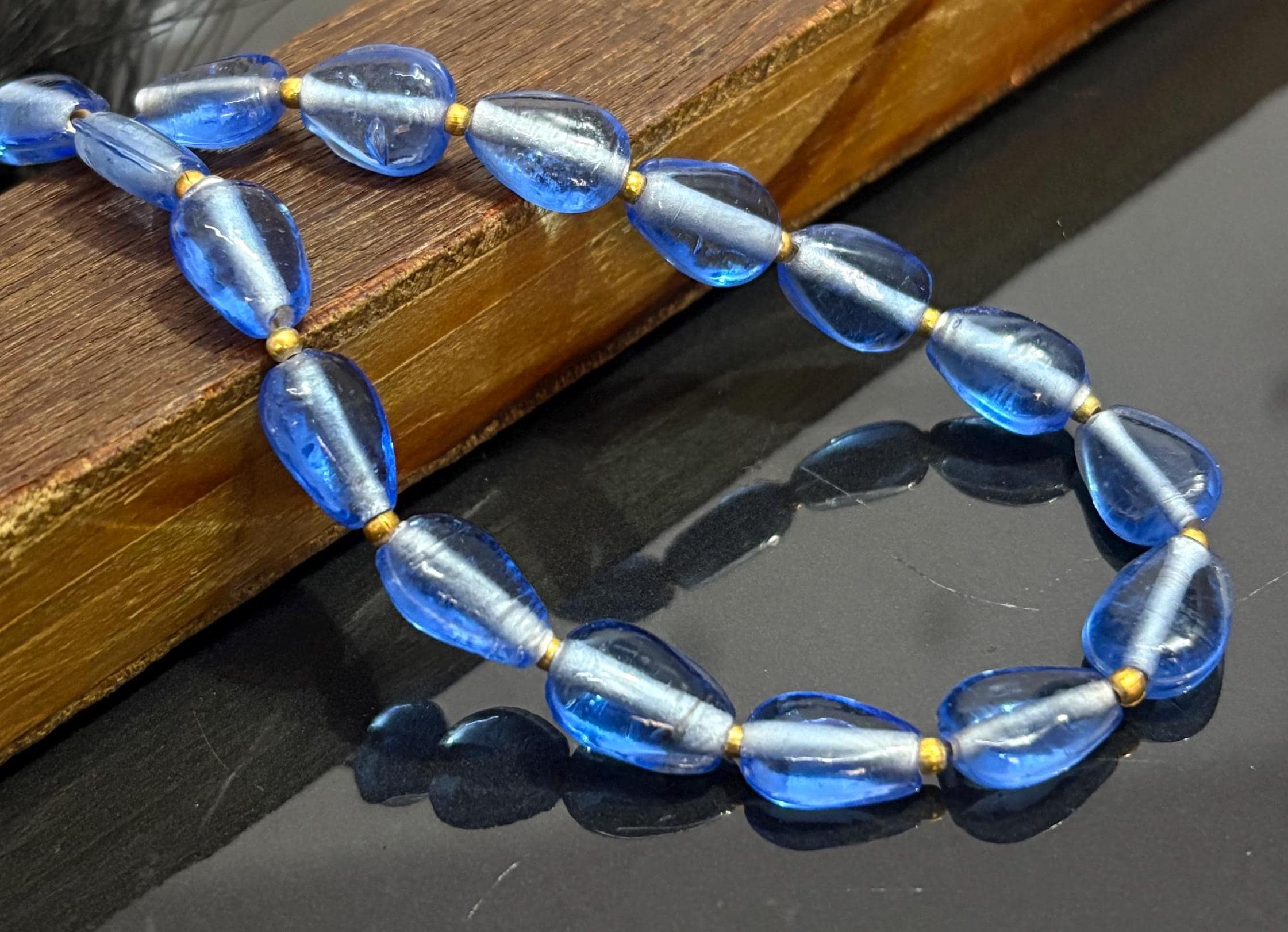 ブルータンザナイトハイドロペアビーズ：ハンドメイドジュエリー