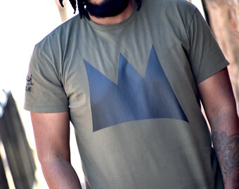 Black Crwn STAY SOLID logo Tee (UNISEX)